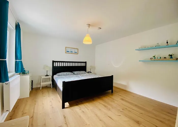 Zweitwohnsitz Апартаменты *